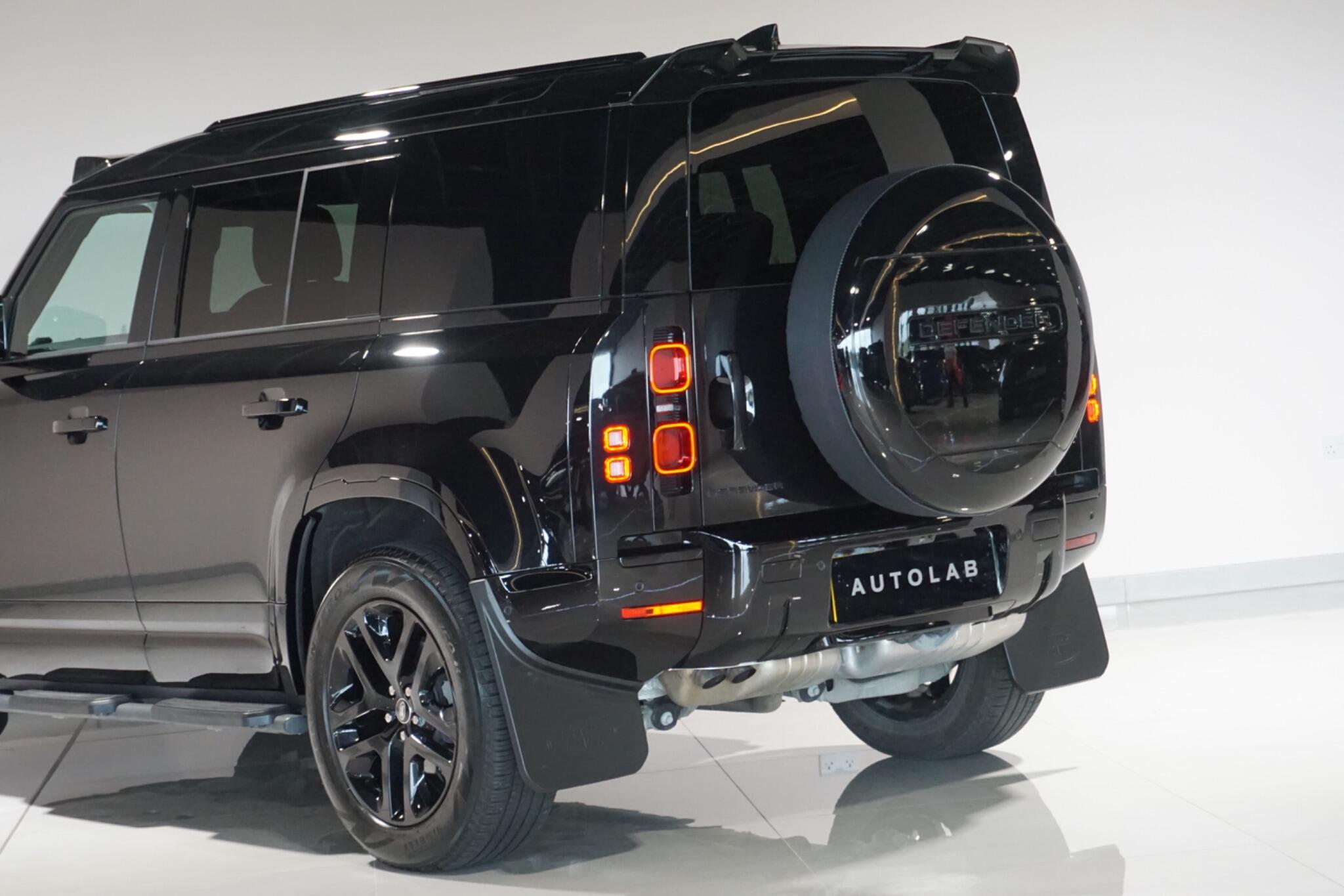 Land Rover Defender 110 3.0 D250 MHEV S Hard Top SUV 5dr Diesel Auto 4WD MWB Euro 6 (s/s) (250 ps)